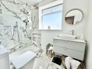 Photo 21- click for photo gallery